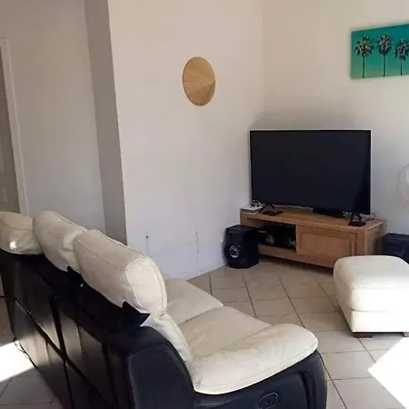 Maison Familiale Tres Lumineuse Avec Piscine Nyaraló Vendays-Montalivet